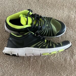 Kids Nike Flex Show Shoes Size 7Y